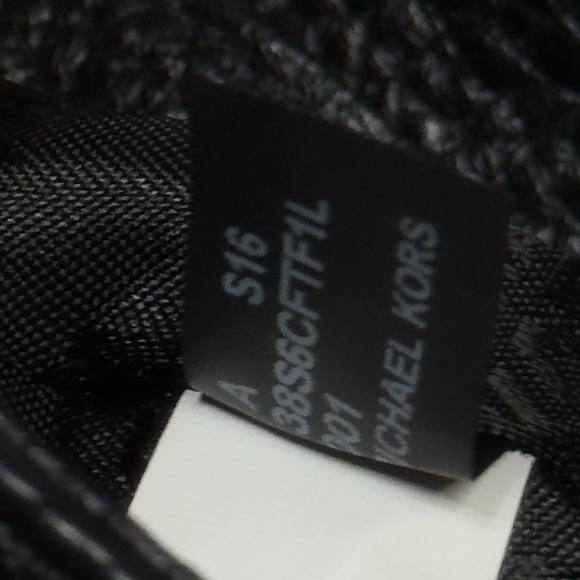 Michael Kors Black Leather Chainlink Shoulder Bag - Picture 9 of 13